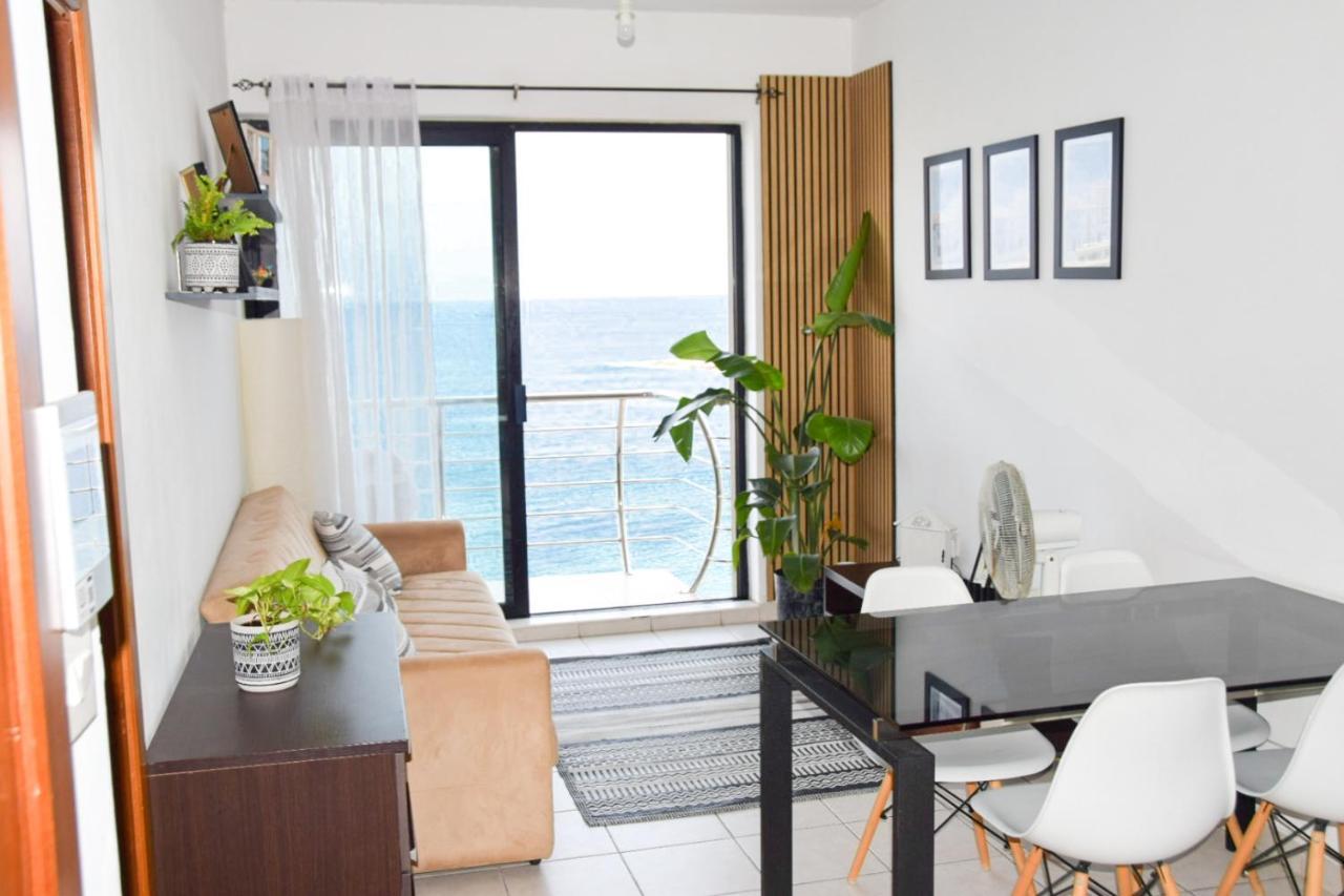 F8 1 Seaview Room, Living And Bathroom Shared , Stjulians San Giuliano Esterno foto