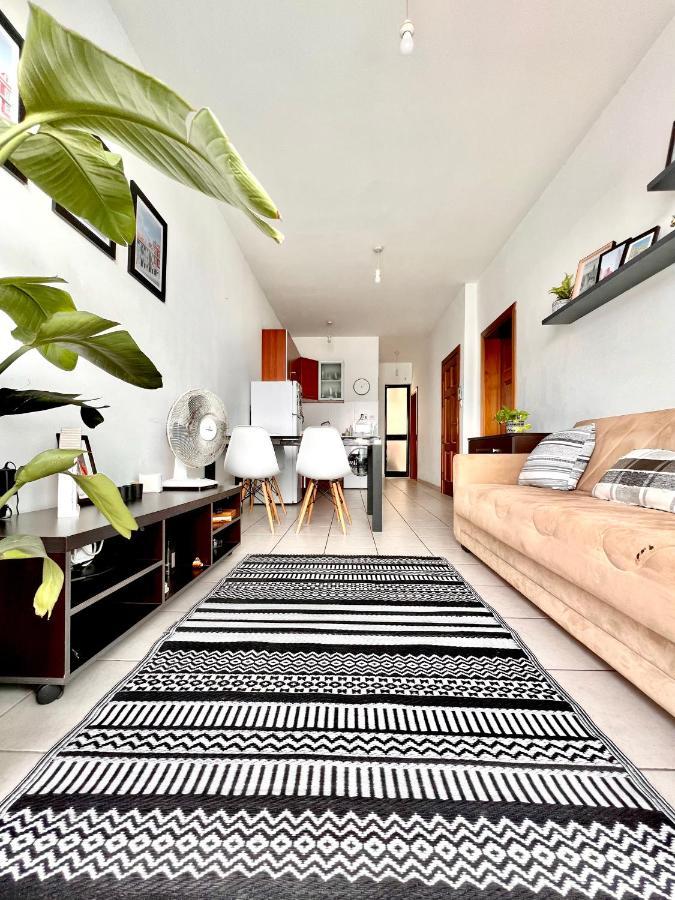 F8 1 Seaview Room, Living And Bathroom Shared , Stjulians San Giuliano Esterno foto