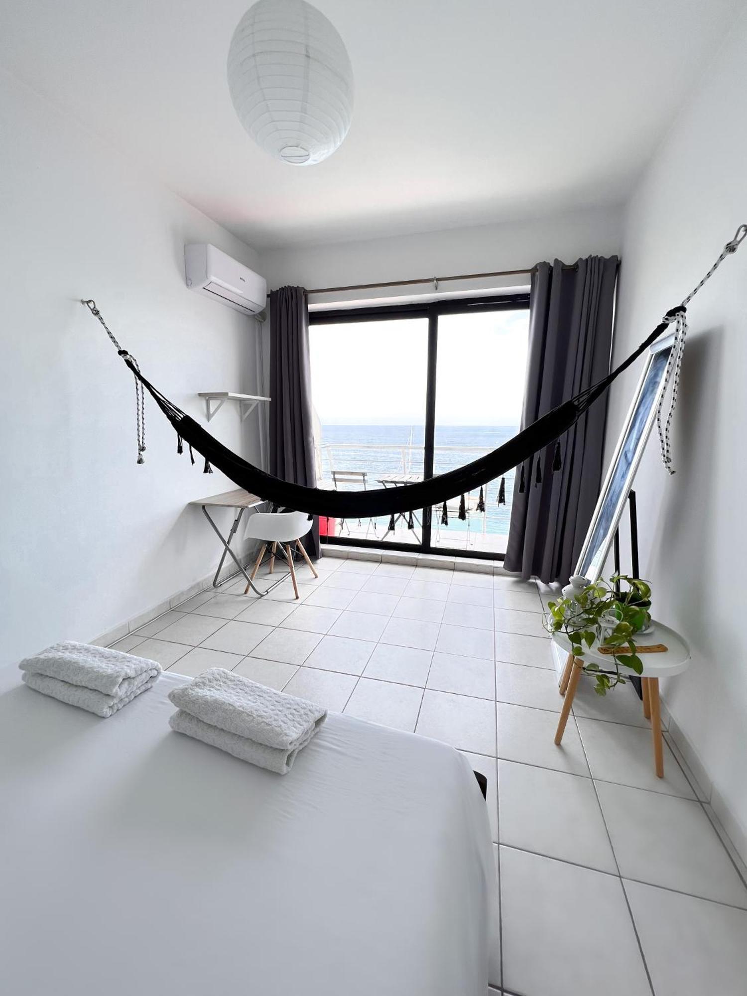 F8 1 Seaview Room, Living And Bathroom Shared , Stjulians San Giuliano Esterno foto